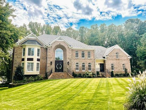 1706 Habersham Way DALTON GA 30720