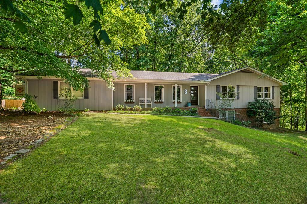 2903 Hickory Lane