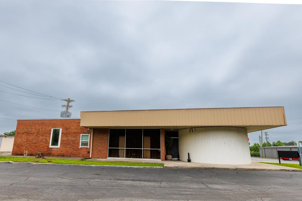 169 Waterfront Way