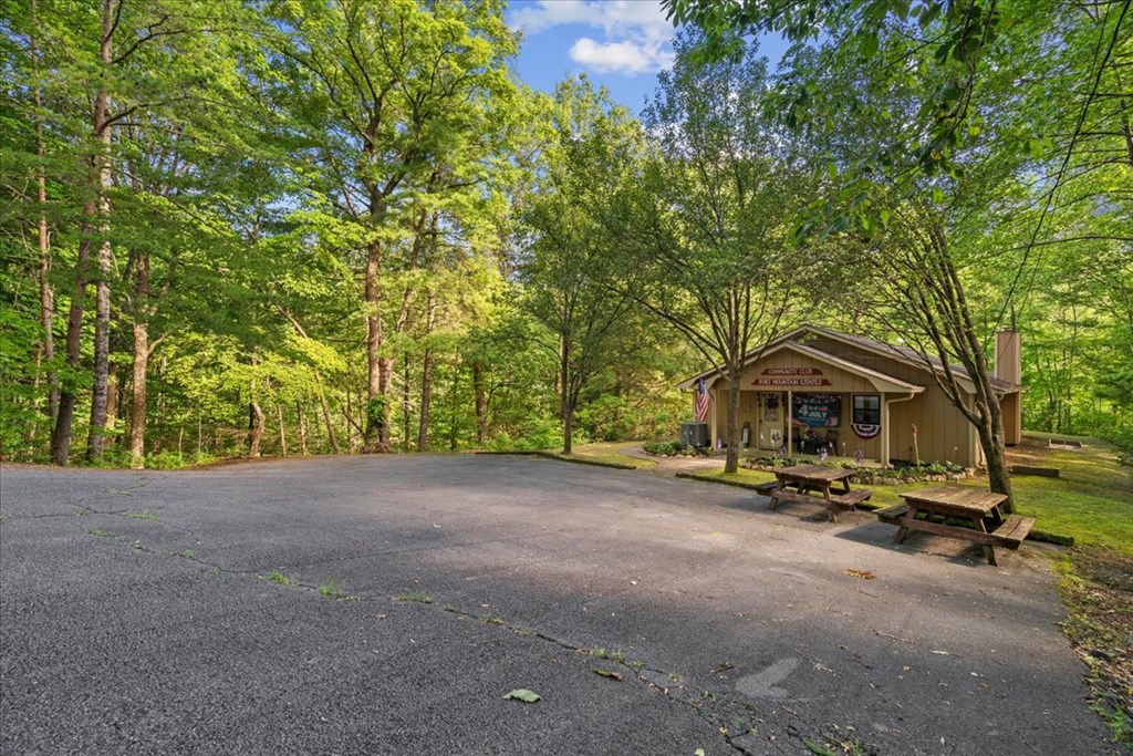 50 Shawnee Trail