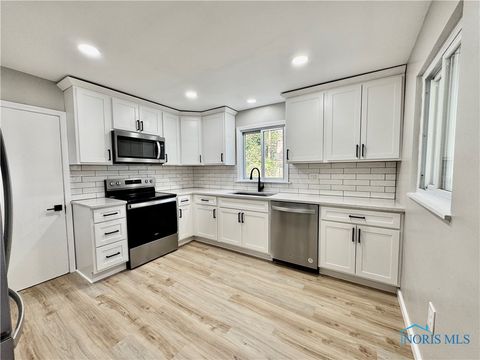 Tiny photo for 3420 Goddard Road, Toledo, OH 43606 (MLS # 6136440)