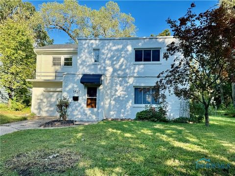 Photo of 3420 Goddard Road, Toledo, OH 43606 (MLS # 6136440)