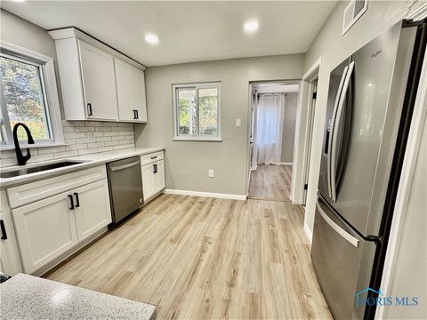 Tiny photo for 3420 Goddard Road, Toledo, OH 43606 (MLS # 6136440)
