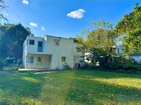 Tiny photo for 3420 Goddard Road, Toledo, OH 43606 (MLS # 6136440)