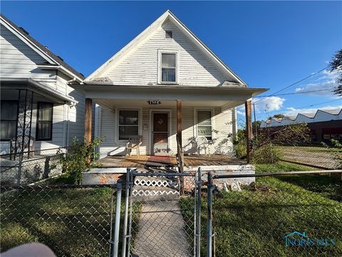 Photo of 1308 Grand Avenue, Toledo, OH 43606 (MLS # 6136798)