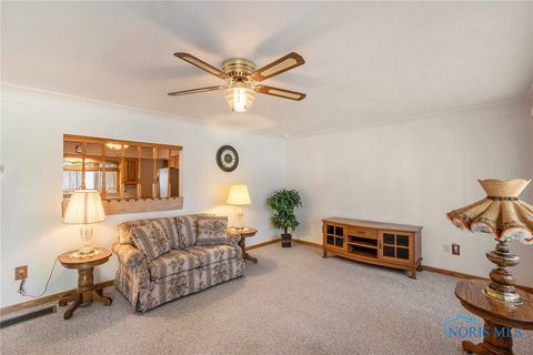 Tiny photo for 228 Ohio Avenue, Tiffin, OH 44883 (MLS # 6136717)