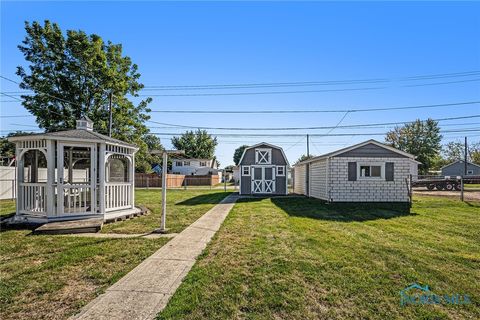 Tiny photo for 228 Ohio Avenue, Tiffin, OH 44883 (MLS # 6136717)