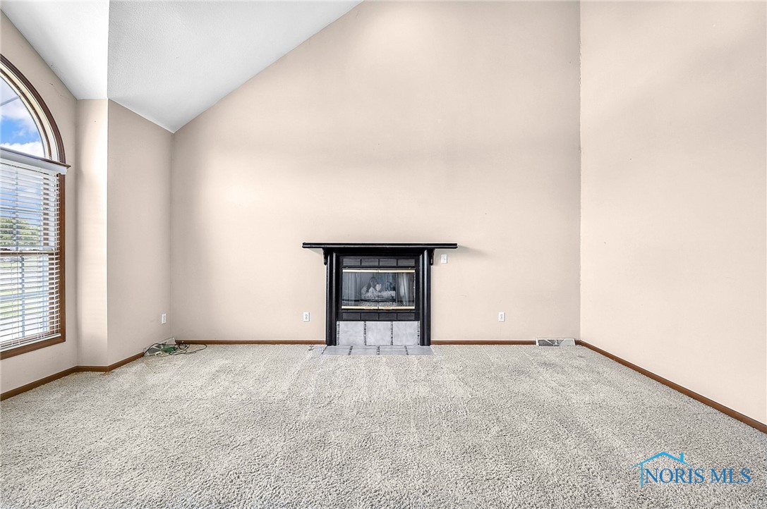 7195 Twin Lakes Road, Perrysburg, Ohio image 6