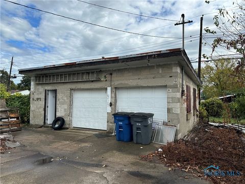Tiny photo for 632 Whitlock Avenue, Toledo, OH 43605 (MLS # 6137006)