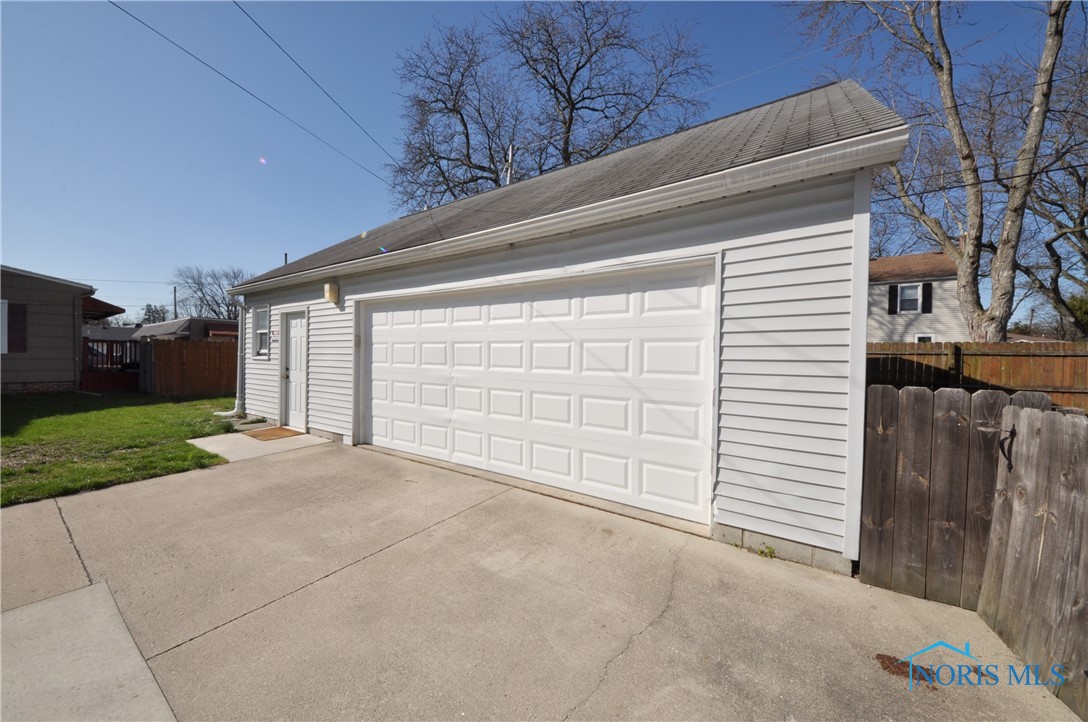 719 Pierce Street, Maumee, Ohio image 19