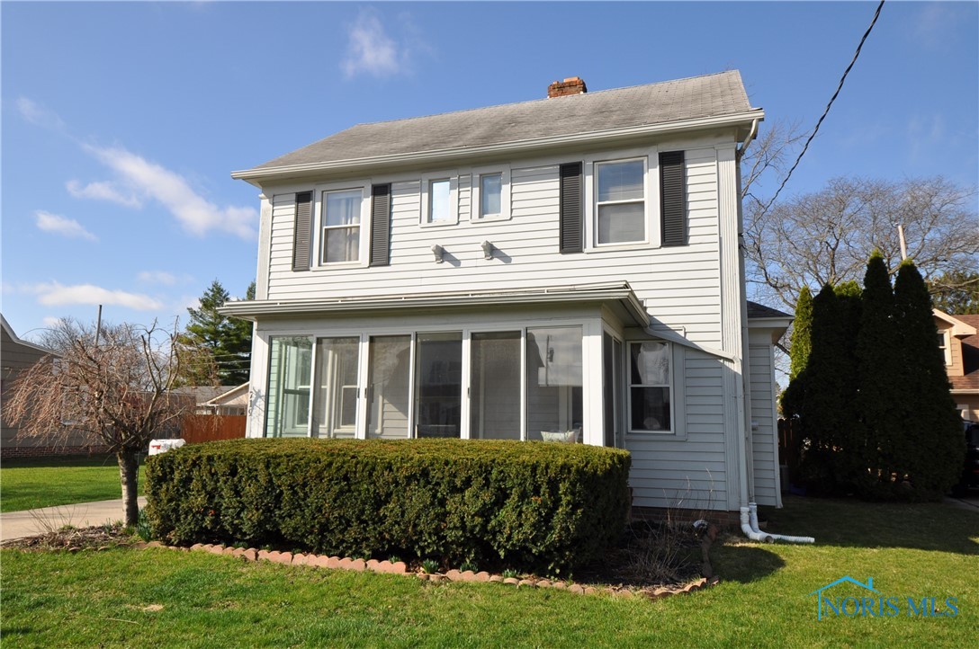 719 Pierce Street, Maumee, Ohio image 2