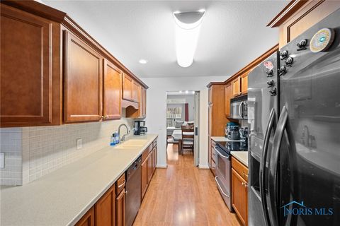 Tiny photo for 6409 Madison Cove Court #3, Sylvania, OH 43560 (MLS # 6136892)