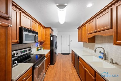 Tiny photo for 6409 Madison Cove Court #3, Sylvania, OH 43560 (MLS # 6136892)