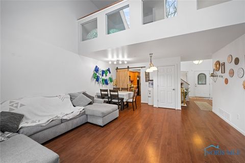 Tiny photo for 6409 Madison Cove Court #3, Sylvania, OH 43560 (MLS # 6136892)