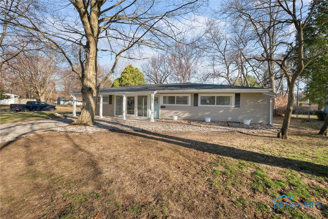 3412 Queenswood Boulevard, Toledo, Ohio image 4