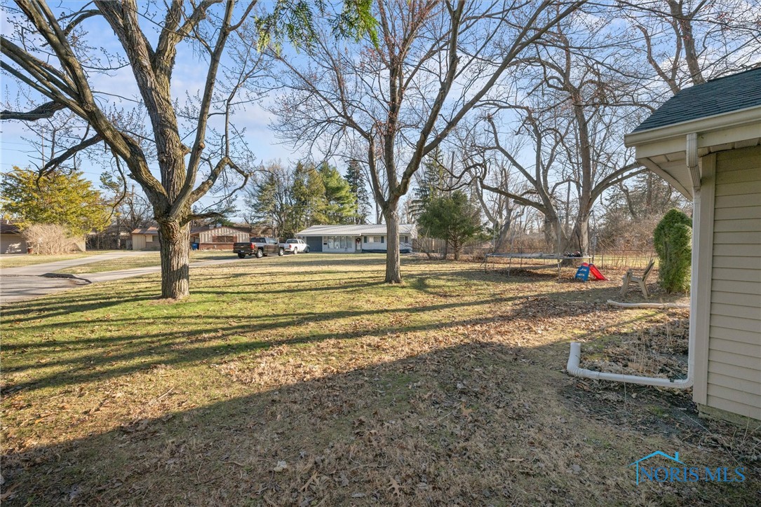 3412 Queenswood Boulevard, Toledo, Ohio image 32