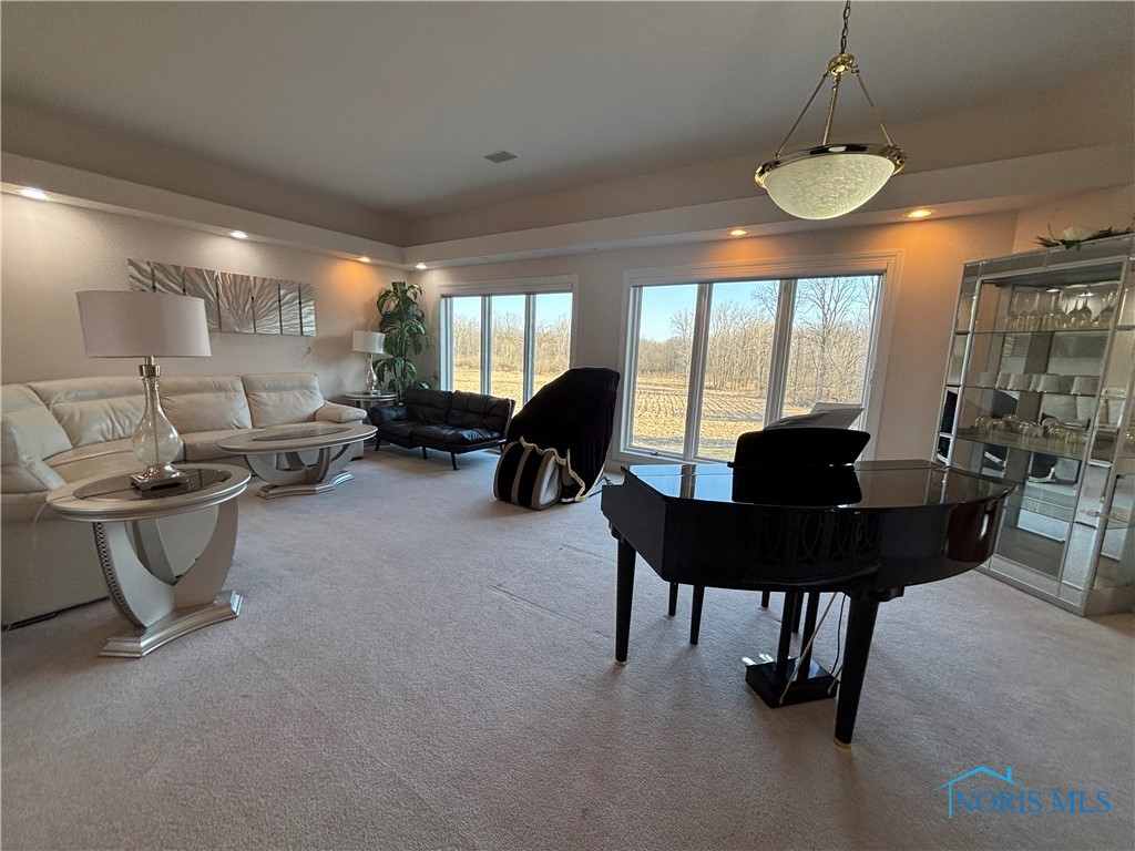 107 Deerfield Circle, Bryan, Ohio image 12