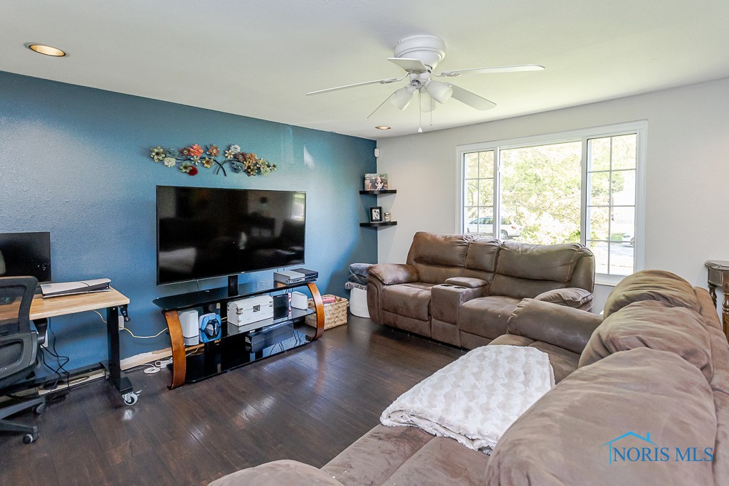 4638 Vallejo Drive, Toledo, Ohio image 4