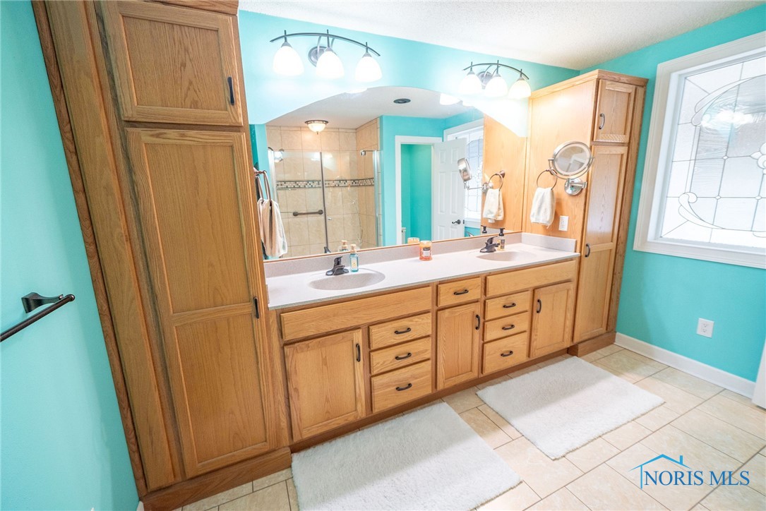 6975 Ramblehurst Road, Sylvania, Ohio image 26