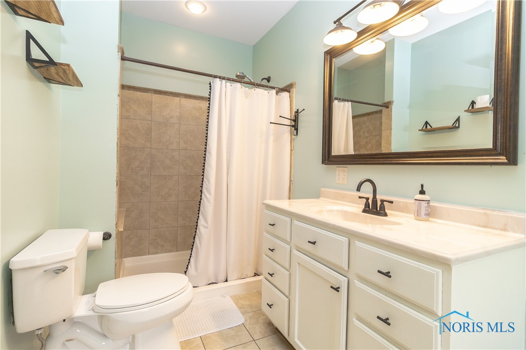 720 S Westfield Drive, Gibsonburg, Ohio image 23