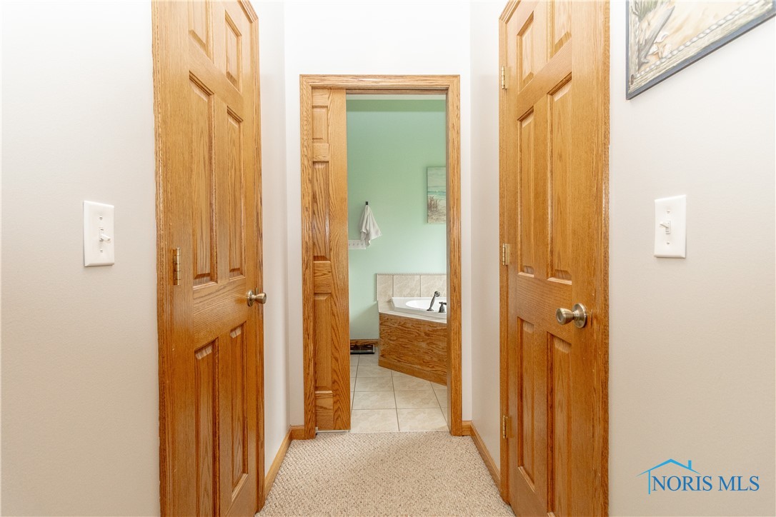720 S Westfield Drive, Gibsonburg, Ohio image 22