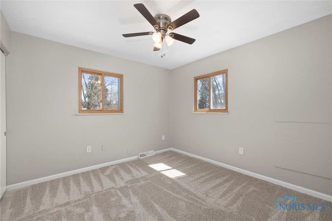 5904 Fleming Drive, Toledo, Ohio image 29