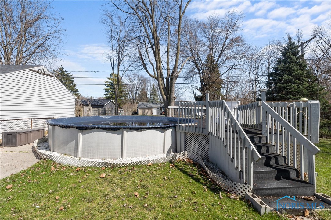 5904 Fleming Drive, Toledo, Ohio image 36