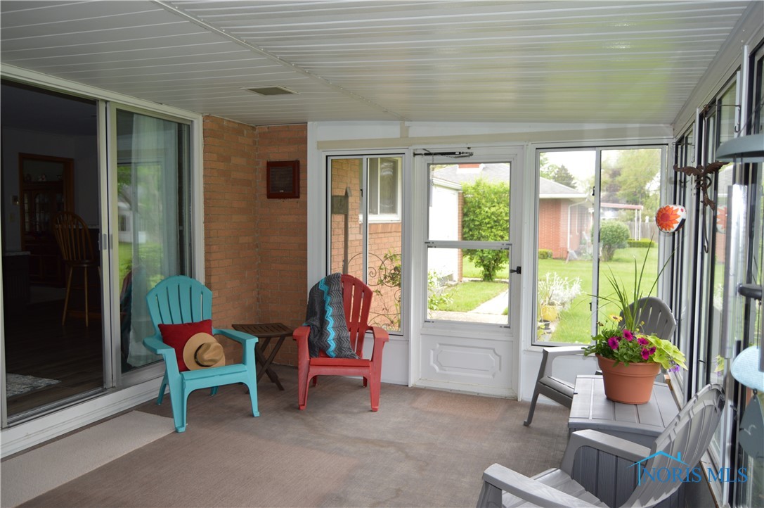 309 Huron Road, Findlay, Ohio image 17