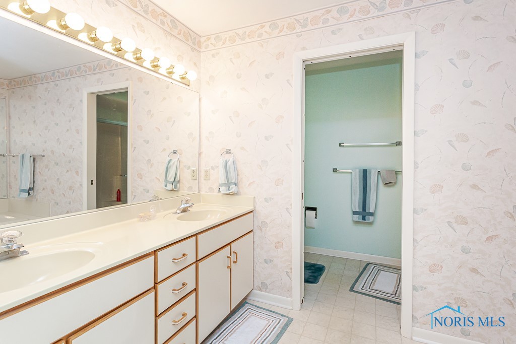 6743 Carrie Pine Lane #6743, Toledo, Ohio image 31