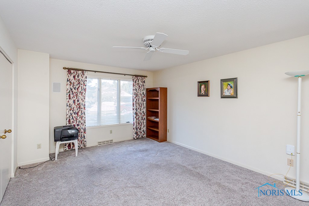 6743 Carrie Pine Lane #6743, Toledo, Ohio image 24