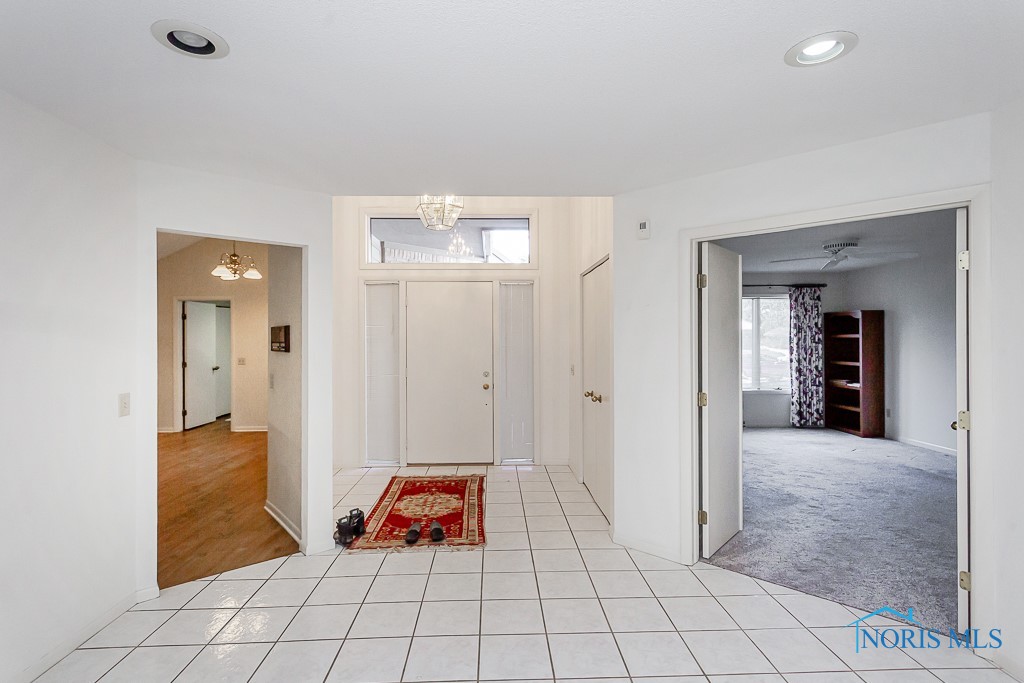 6743 Carrie Pine Lane #6743, Toledo, Ohio image 3