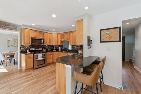 Tiny photo for 831 Whitehorse Court, Perrysburg, OH 43551 (MLS # 6136766)