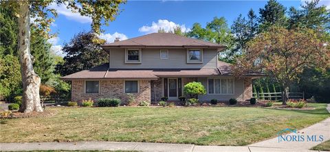 Photo of 831 Whitehorse Court, Perrysburg, OH 43551 (MLS # 6136766)