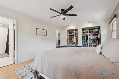 Tiny photo for 831 Whitehorse Court, Perrysburg, OH 43551 (MLS # 6136766)