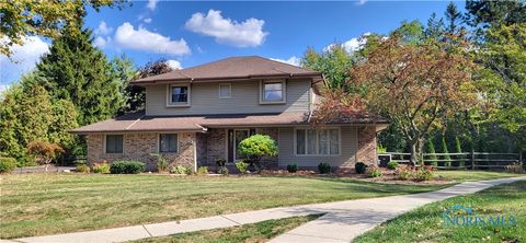 Tiny photo for 831 Whitehorse Court, Perrysburg, OH 43551 (MLS # 6136766)