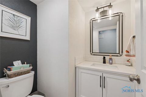 Tiny photo for 831 Whitehorse Court, Perrysburg, OH 43551 (MLS # 6136766)