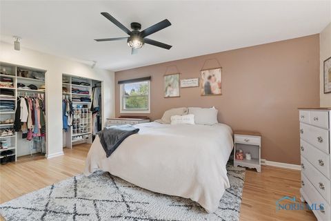 Tiny photo for 831 Whitehorse Court, Perrysburg, OH 43551 (MLS # 6136766)