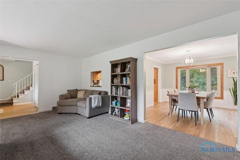 Tiny photo for 831 Whitehorse Court, Perrysburg, OH 43551 (MLS # 6136766)