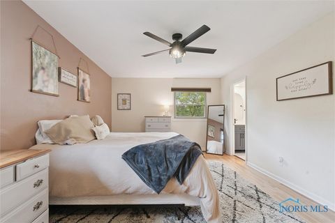 Tiny photo for 831 Whitehorse Court, Perrysburg, OH 43551 (MLS # 6136766)