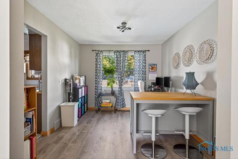 Tiny photo for 541 Fairfield Park Drive, Maumee, OH 43537 (MLS # 6136965)