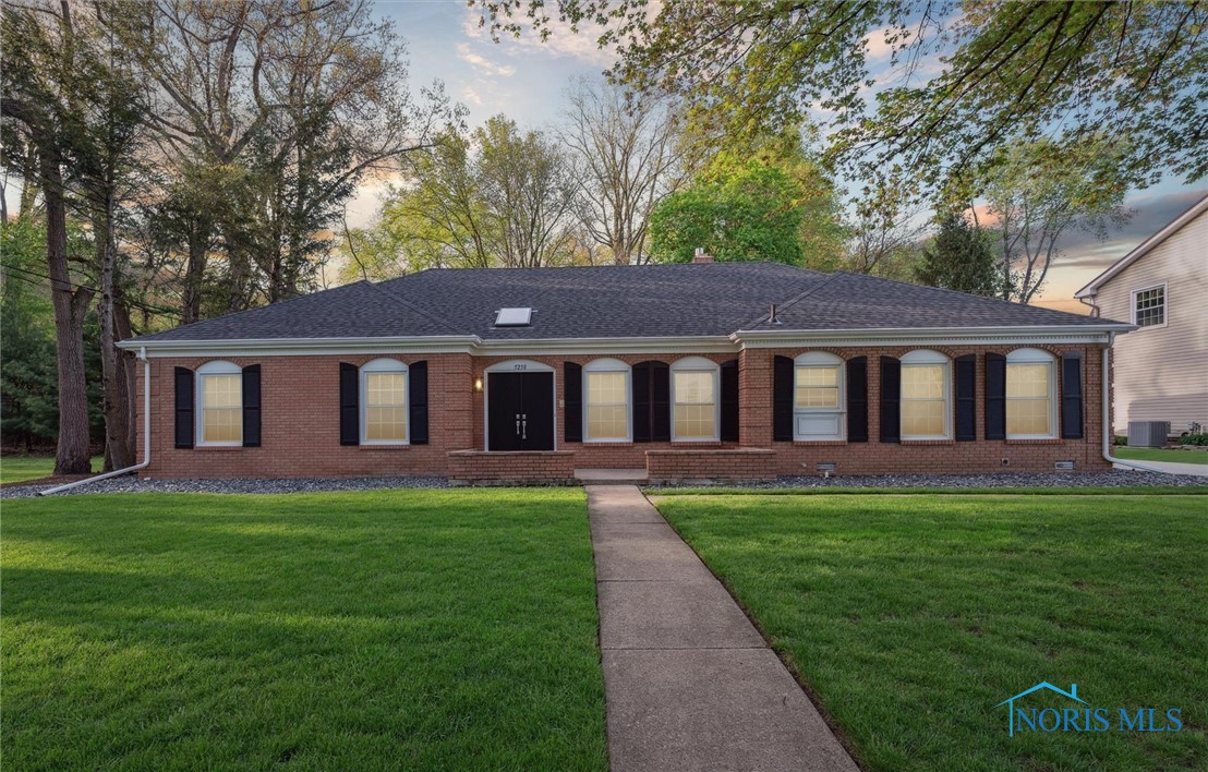 5258 Coldstream Road, Toledo, Texas image 1