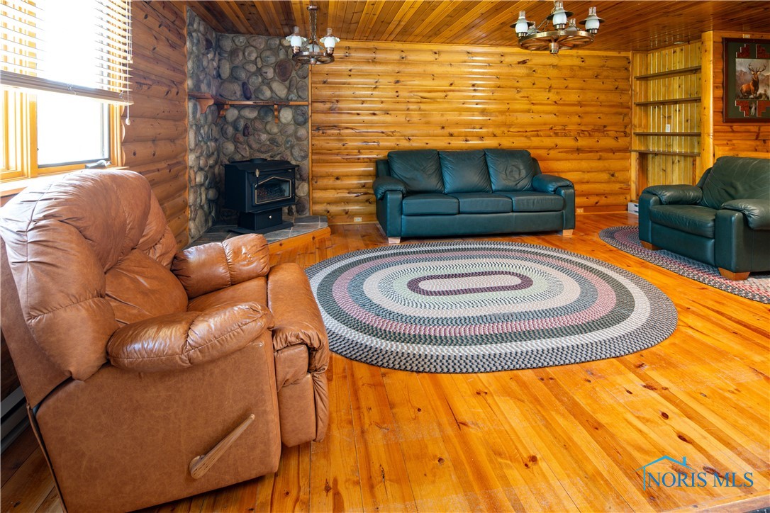 555 Race Street, Clyde, Ohio image 13