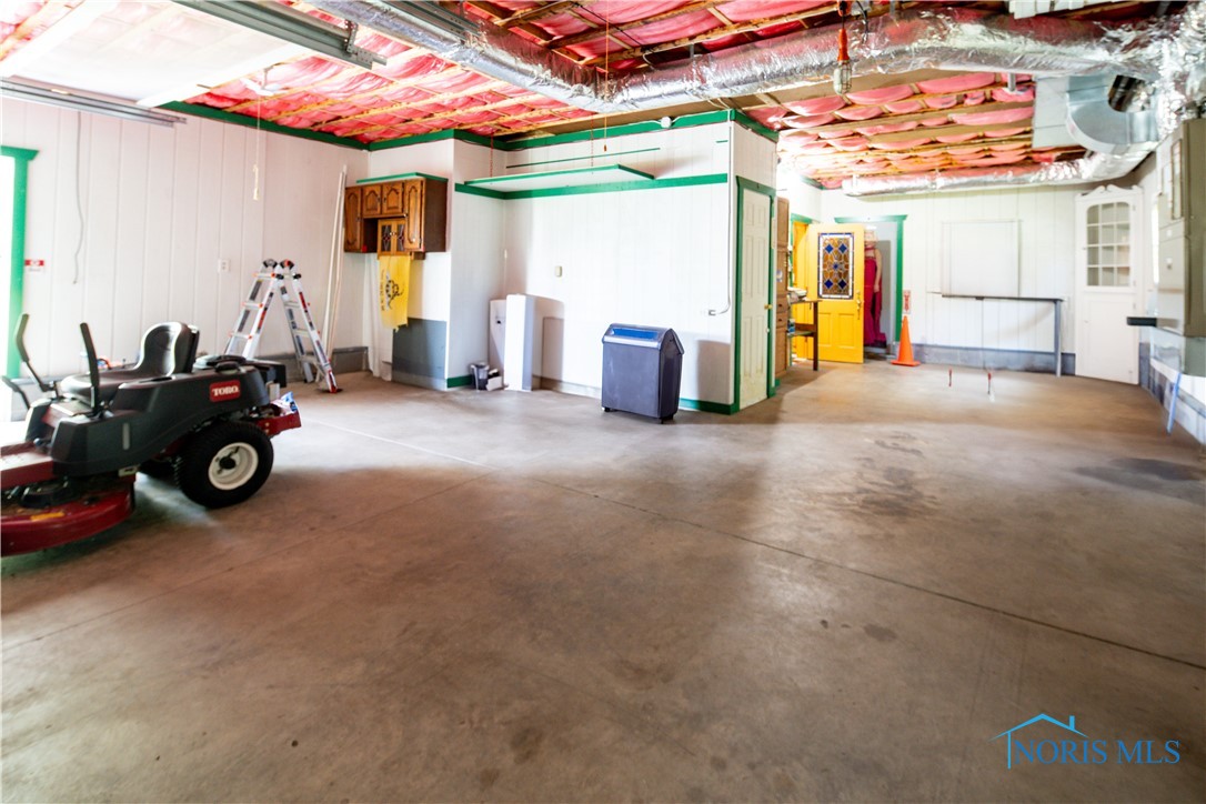 555 Race Street, Clyde, Ohio image 18