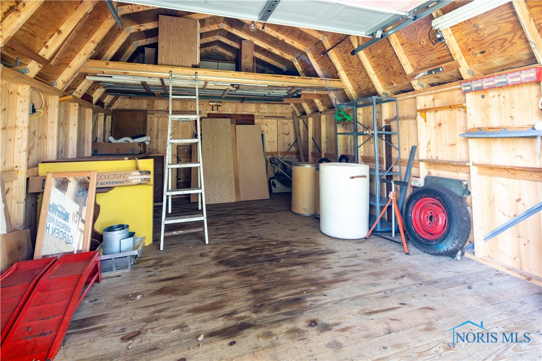 555 Race Street, Clyde, Ohio image 17