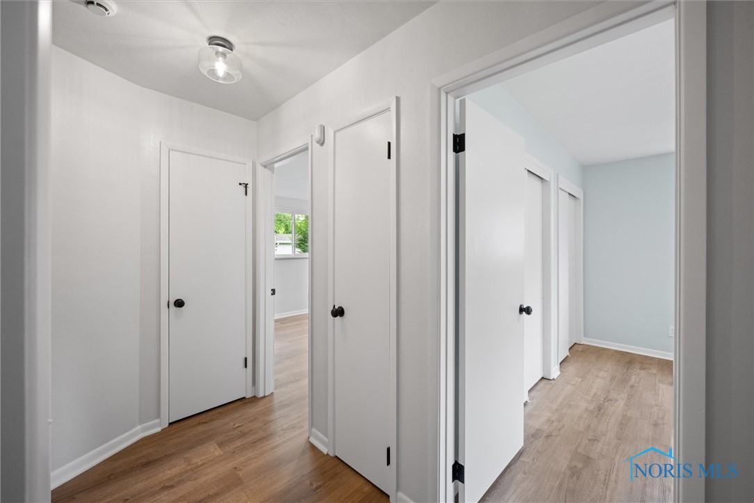 4128 Barbara Drive, Toledo, Ohio image 8