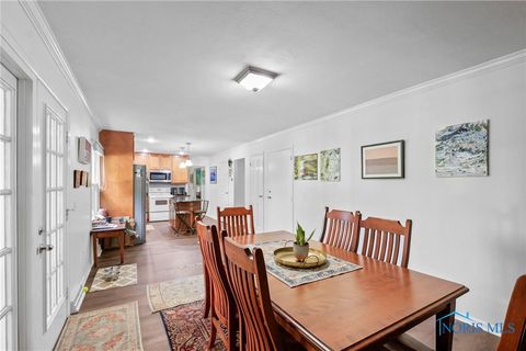 Tiny photo for 1248 Applegate Street, Waterville, OH 43566 (MLS # 6136509)