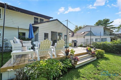 Tiny photo for 1248 Applegate Street, Waterville, OH 43566 (MLS # 6136509)