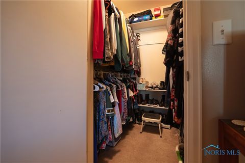 Tiny photo for 6537 Abbey Run #D-5, Sylvania, OH 43560 (MLS # 6136680)