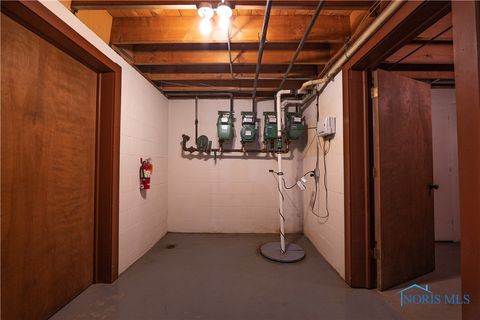 Tiny photo for 6537 Abbey Run #D-5, Sylvania, OH 43560 (MLS # 6136680)