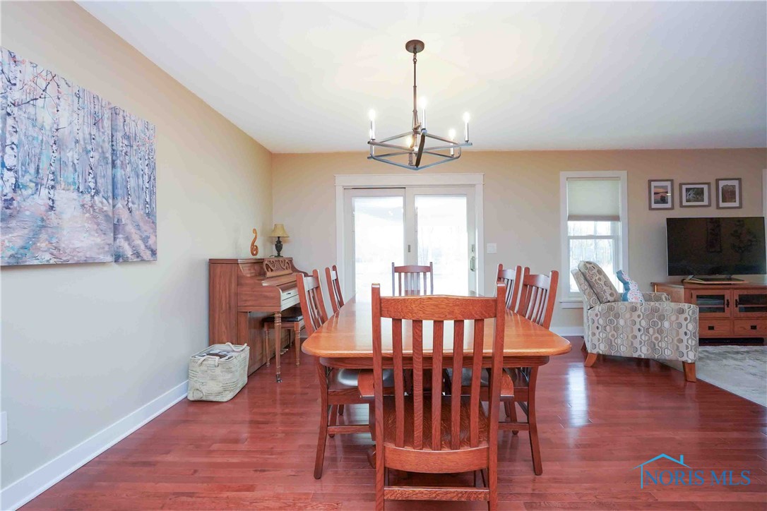 1025 Crystal Lane, Findlay, Ohio image 10